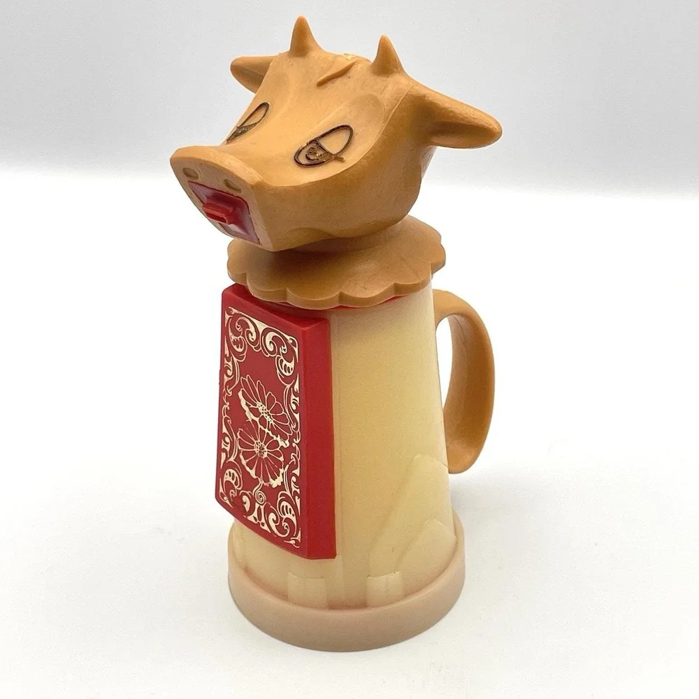 Vintage 1950s‎ Whirley Industries Cow Creamer Pitcher Plastic Warren PA USA
